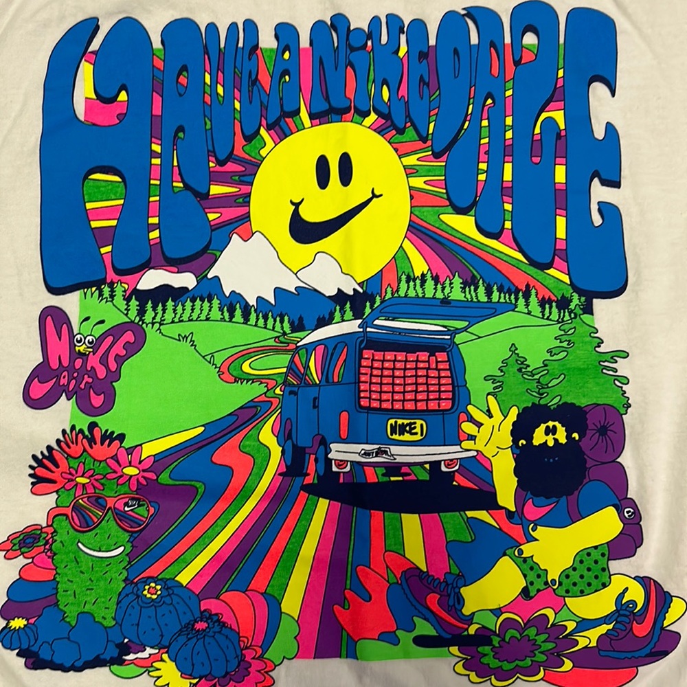 ☮️Nike Shirt✌️